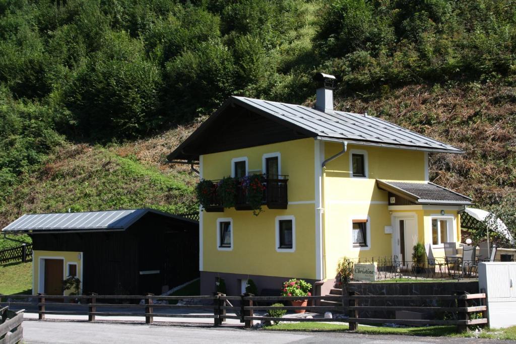 Ferienhaus Christine Taxenbach Exteriör bild